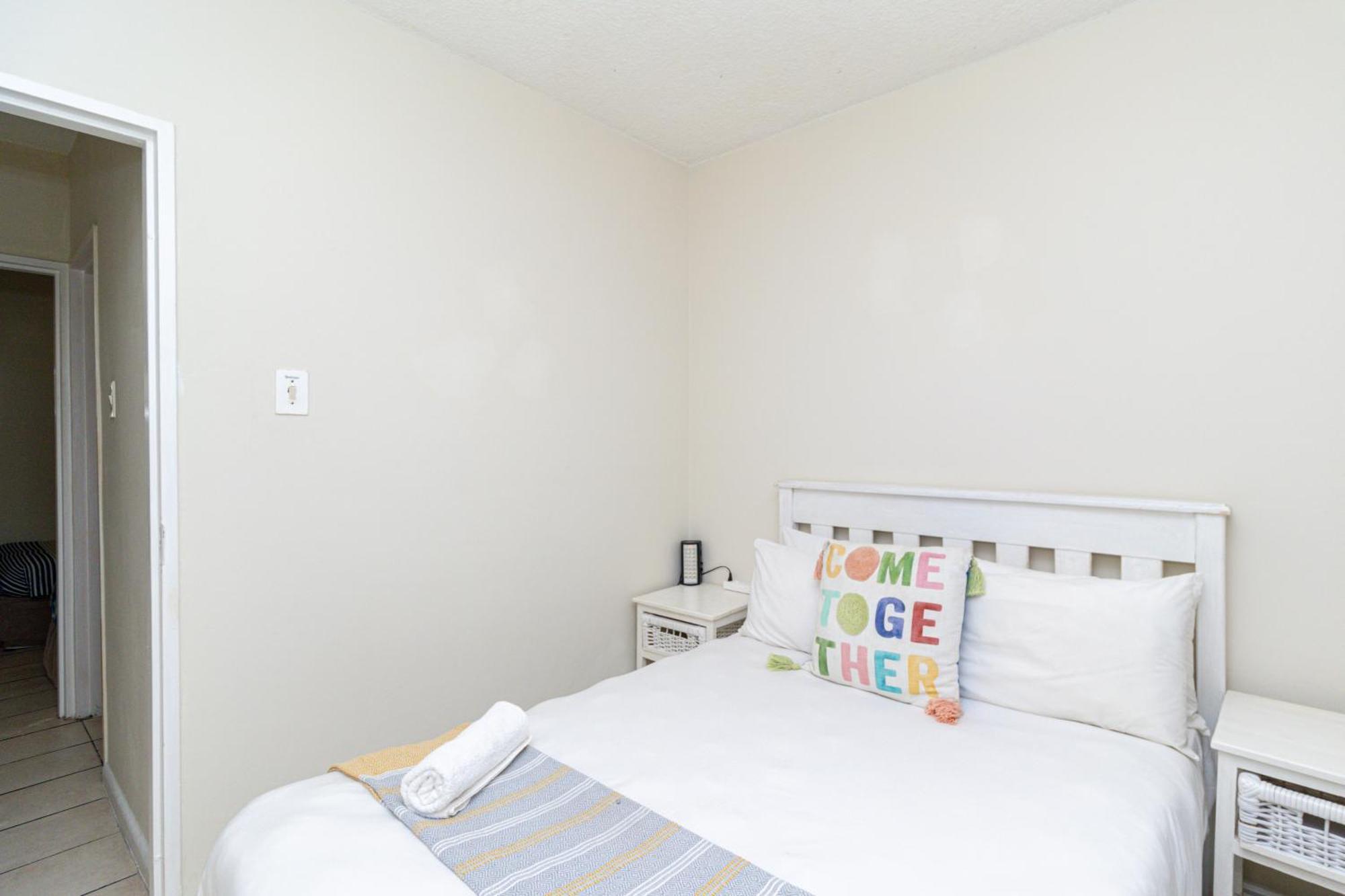 Modern Seaview Apartment Port Elizabeth Esterno foto