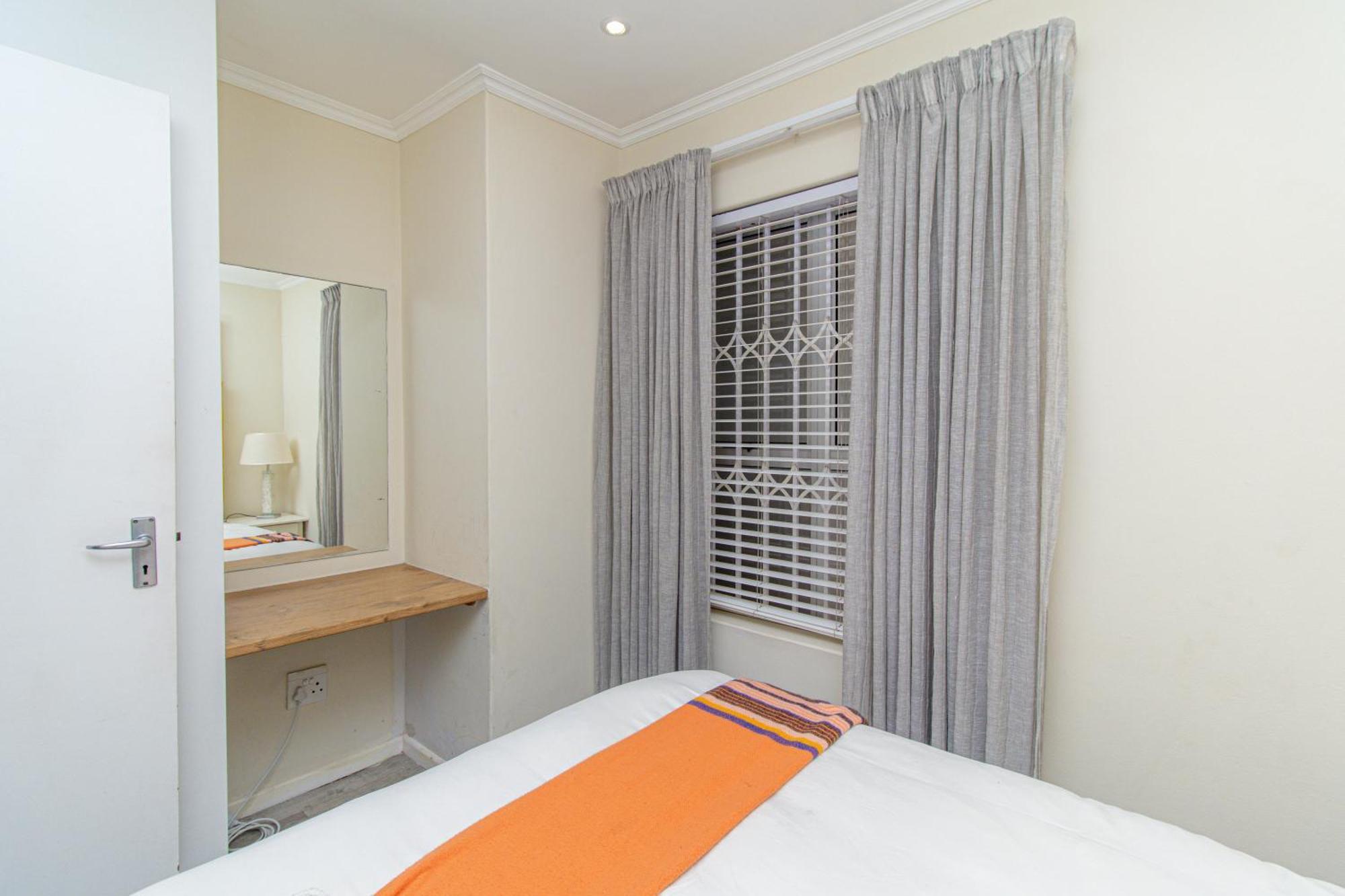 Modern Seaview Apartment Port Elizabeth Esterno foto